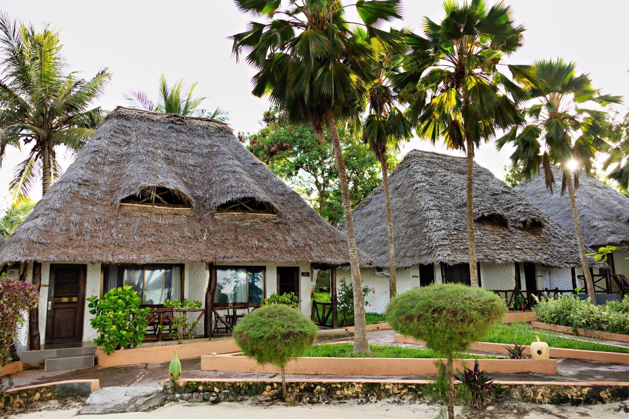 Tanzanite Beach Resort Nungwi Exterior photo